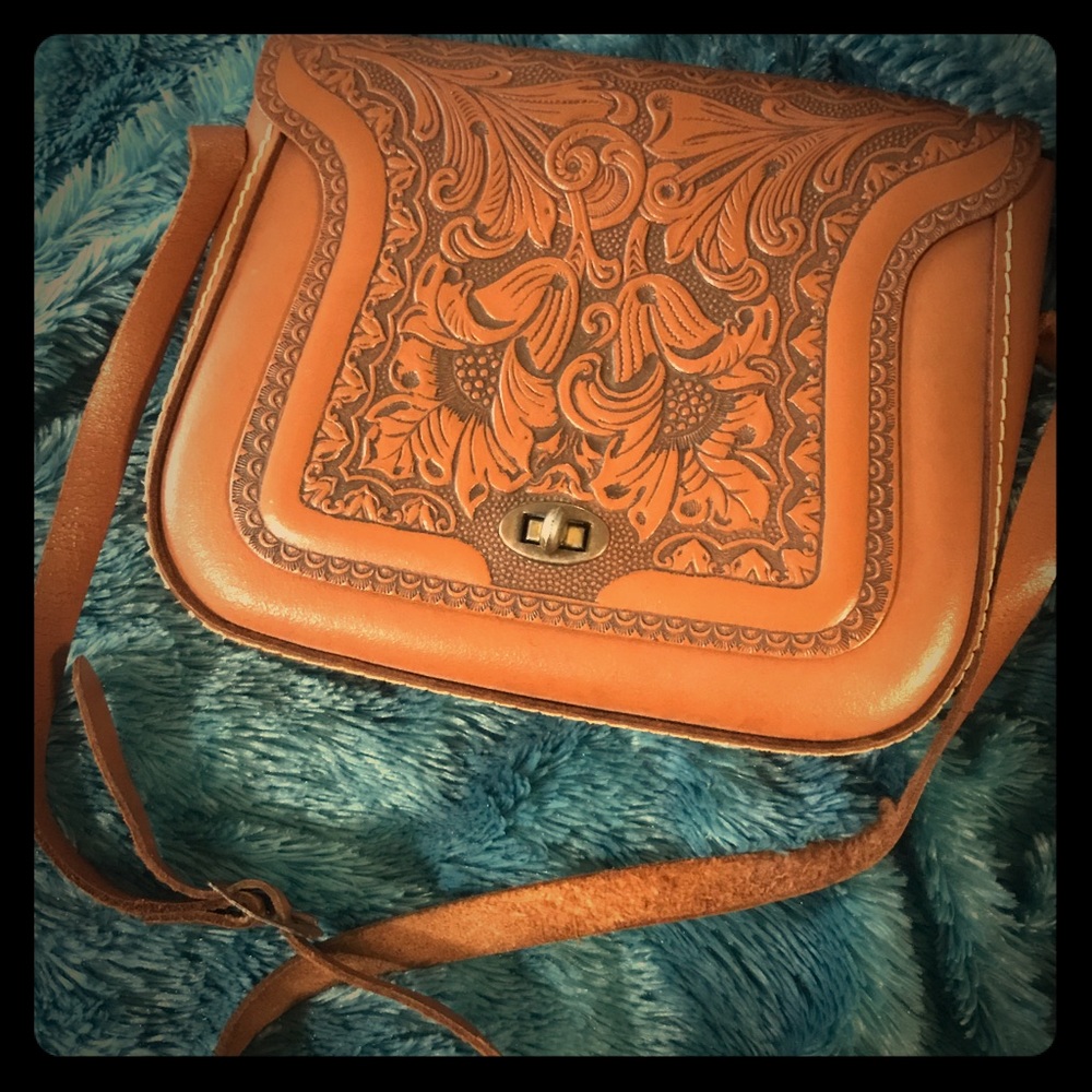 Vintage tooled leather purse
